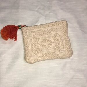 Universal Thread woven boho clutch 9”x7”